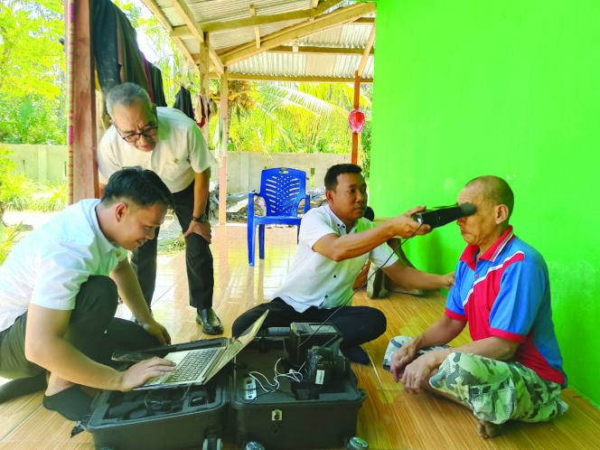 
 Jebol Disdukcapil Kolaka, “Kejar” ODGJ