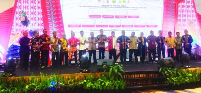 
 Pose bersama usai melaksanakan silaturahmi. Foto Kadamu
