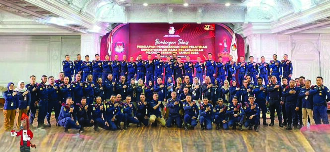 
 Pose bersama usai melaksanakan bimbingan teknis persiapan pengamanan dan pelatihan keprotokolan. Foto Kadamu