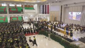 Universitas Halu Oleo (UHO) Kendari kembali menggelar wisuda gelombang kedua periode Januari sampai April 2024, Rabu (15/5). FOTO: Endra