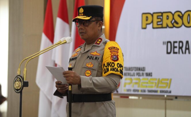 
 Pimpin Wisuda Purnabakti, Kapolda Sultra Apresiasi Pengabdian Puluhan Tahun