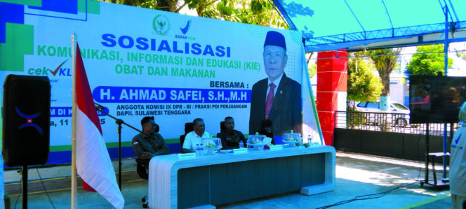 
 Ahmad Safei dan BPOM Kendari Gelar Sosialisasi KIE Obat dan Makanan