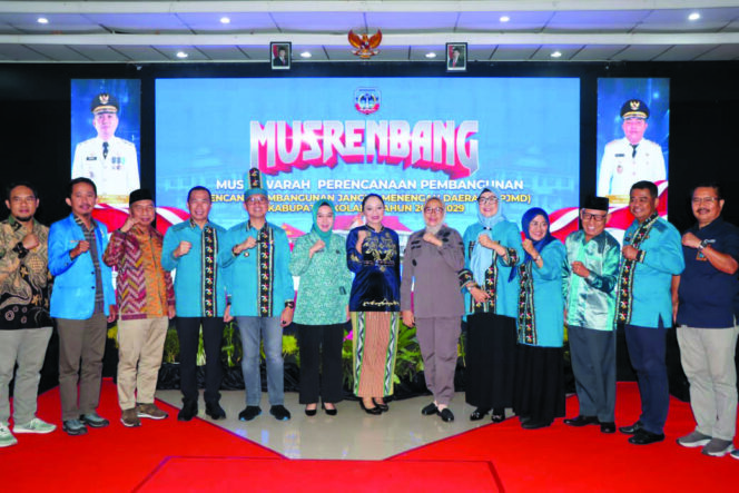 
 Bupati Kolaka Gaungkan Semangat Kolaka Berkeadilan, Maju, dan Unggul di Musrenbang RPJMD 2025-2029