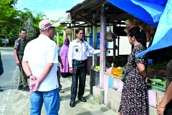 
 Pemkab Kolut Tertibkan Pedagang “Nakal”