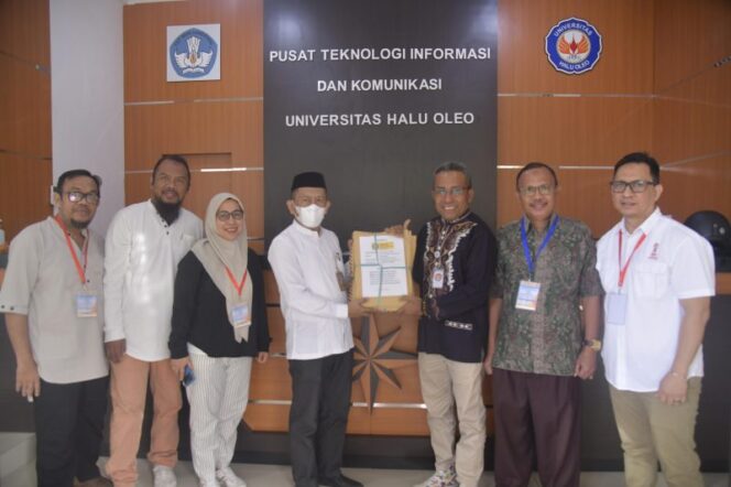 
 6.078 Peserta Ikuti UTBK Jalur Mandiri UHO Kendari 2025