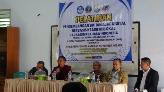 
 USN Kolaka dan MGMP Bahasa Indonesia Gelar FGD Pengembangan Teks Bermuatan Kearifan Lokal