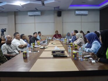 DISKOMINFO KOLAKA SAAT MELAKUKAN RAPAT. FOTO DISKOMINFO KOLAKA 