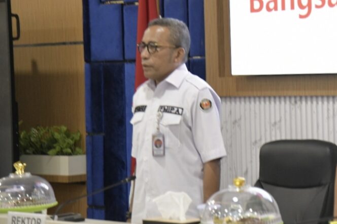 
 Purna Tugas dari Rektor UHO, Prof Zamrun Pilih Kembali jadi Dosen