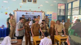 Bupati Kolaka menghadiri Launching MBG di kecamatan Wolo. Foto Diskominfo Kolaka