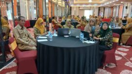 Kepala DP3A Kabupaten Buton Utara, La Nita, S.Pd, M.M., mengikuti rapat koordinasi dan sinkronisasi penyelenggaraan Pengarusutamaan Gender (PUG) tahun 2025 di salah satu hotel Kota Kendari, Senin (15/9).