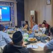 Rakor tersebut diikuti oleh Sekretaris Daerah kabupaten/kota se-Sulawesi Tenggara. Pemkab Kolaka diwakili langsung oleh Sekretaris Daerah Kabupaten Kolaka, Akbar. Foto Diskominfo Kolaka