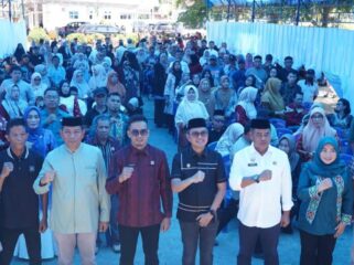 Bupati Kolaka foto bersama usai kegiatam Musrembang di Kecamatan Wundulako. Foto Diskominfo Kolaka