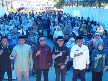 Bupati Kolaka foto bersama usai kegiatam Musrembang di Kecamatan Wundulako. Foto Diskominfo Kolaka