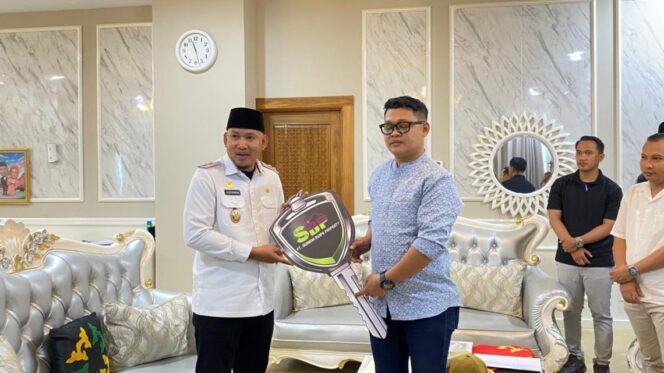 
 PT SDP Serahkan Pustu hingga Motor Sampah ke Pemkot Kendari