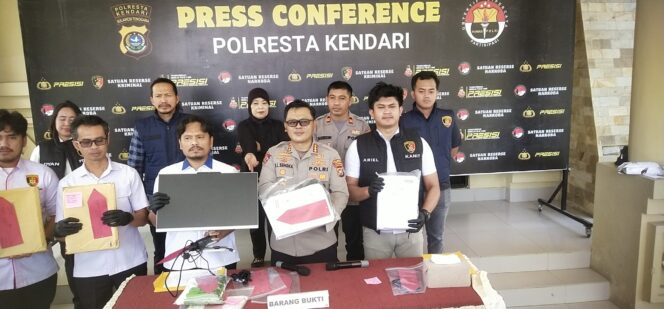 
 filter: 0; fileterIntensity: 0.0; filterMask: 0; module: j; 
hw-remosaic: 0; 
touch: (-1.0, -1.0); 
modeInfo: ; 
sceneMode: SFHDR; 
cct_value: 0; 
AI_Scene: (200, -1); 
aec_lux: 176.25252; 
hist255: 0.0; 
hist252~255: 0.0; 
hist0~15: 0.0;