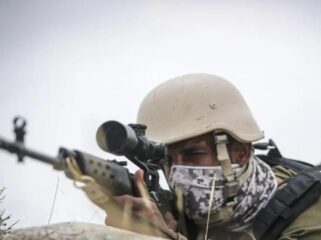 Tentara Iran Intai lawan