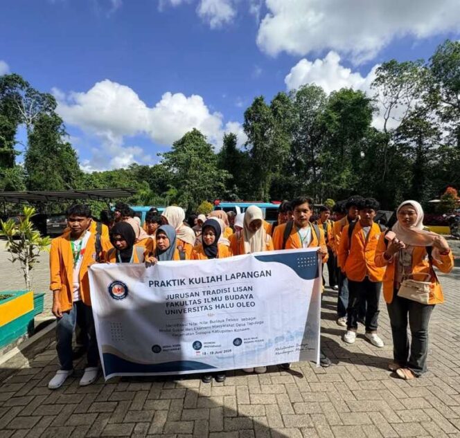 
 Mahasiswa Tradisi Lisan UHO Telusuri Nilai Budaya Pesisir di Desa Tapulaga, Melalui Praktik Kuliah Lapangan