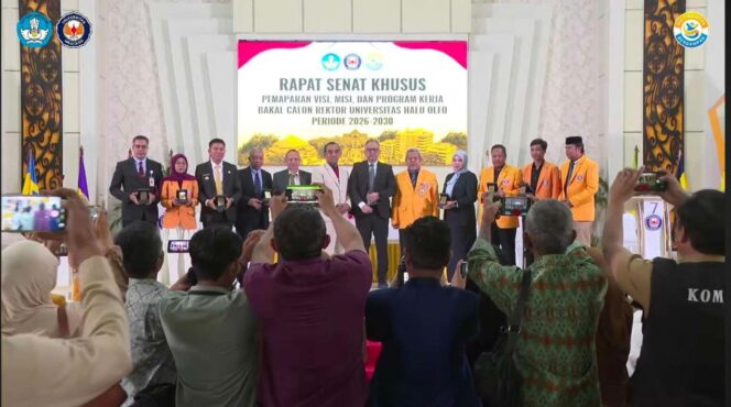 
 Bupati Konsel Jadi Panelis, Dorong Rektor Terpilih Bawa UHO Semakin Berdaya Saing