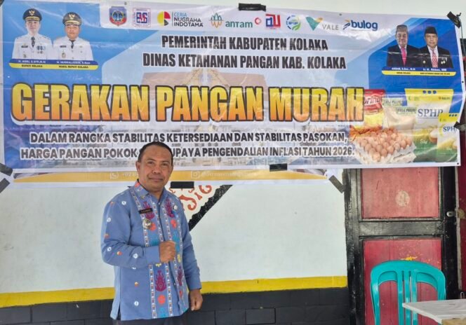 
 Kepala Dinas Ketahanan Pangan Kolaka, Abbas, saat diwawancarai di Kolaka